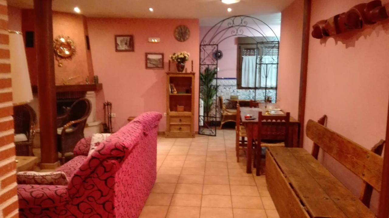 Appartement La Casa Madrona à Villacastín Extérieur photo